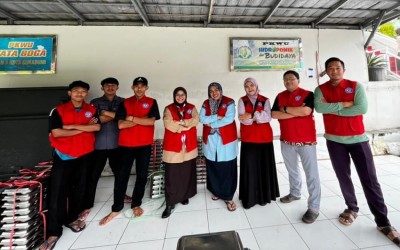 Kompak dan Solid, Tim MBG MAN 1 Kota Sukabumi Terus Layani Siswa dengan Penuh Dedikasi