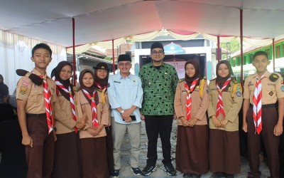 Pramuka MAN 1 Kota Sukabumi Sambut Wakil Wali Kota dengan Khidmat pada Penutupan MTQH 2025