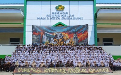 FORTICE 43: Harmoni Perpisahan Sederhana Penuh Makna di MAN 1 Kota Sukabumi