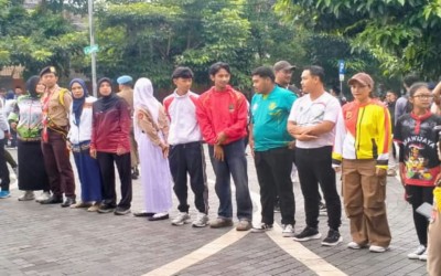 Menginspirasi Lewat Dedikasi: Guru MAN 1 Kota Sukabumi Raih Apresiasi dari Wali Kota di Momentum Sumpah Pemuda