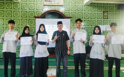 Ramadhan sebagai Madrasah Karakter, MAN 1 Kota Sukabumi Tutup Pesantren Ramadhan dengan Khotmil Qur’an