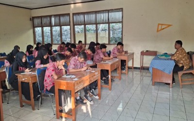 Disiplin dan Berintegritas, Pelaksanaan ASAT Hari Kelima MAN 1 Kota Sukabumi Berjalan Optimal