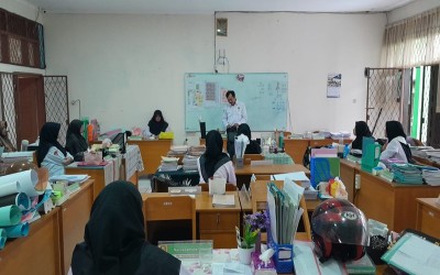 Perkuat Sinergi dan Profesionalisme, Pengawas Adakan Silaturahmi dan Pembinaan Guru di MAN 1 Kota Sukabumi