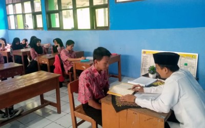 MANISQU Hadir, Membiasakan Siswa MAN 1 Kota Sukabumi Mencintai dan Mengamalkan Al-Qur’an Setiap Hari