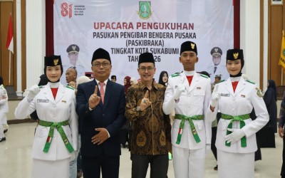 Momen Khidmat di Gedung Juang: Wali Kota Kukuhkan Paskibraka Kota Sukabumi 2026, Siswa MAN 1 Siap Kibarkan Sang Saka