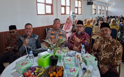 Kepala MAN 1 Kota Sukabumi Hadiri Transformasi Bersejarah Institut Madani Nusantara Menjadi Universitas