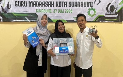 Transformasi Digital Madrasah : Guru MAN 1 Kota Sukabumi Antusias Ikuti Workshop Robotik se-Kota Sukabumi