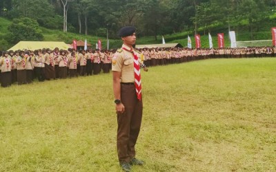 Pramuka MAN 1 Kota Sukabumi Pimpin Upacara Pembukaan Kemah Harmoni Beragama IV