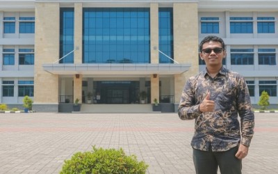 Dari Madrasah ke Dunia Internasional, Guru MAN 1 Kota Sukabumi Raih Beasiswa S3 Fully Funded ke Thailand!
