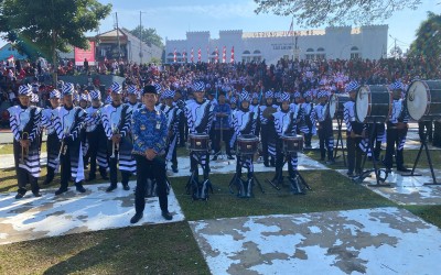 Marching Band “GITA ALNESA” MAN 1 Kota Sukabumi Semarakkan Upacara HUT ke-80 Kemerdekaan RI Tingkat Kota Sukabumi