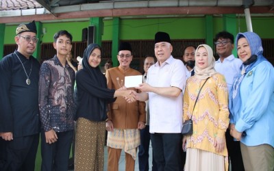 Dari Monev ke Motivasi: DPR RI Beri Stimulus untuk OSIS MAN 1 Kota Sukabumi