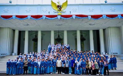 Dua Siswi MAN 1 Kota Sukabumi Tembus Istana, Serap Inspirasi Kepemimpinan dari Presiden