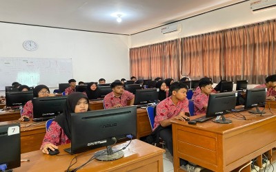 MAN 1 Kota Sukabumi Gelar Gladi Bersih Tes Kompetensi Akademik (TKA) Hari Ketiga, Pastikan Kesiapan Teknis dan Mental Peserta