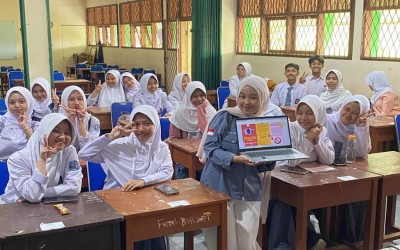Edukasi Sehat untuk Generasi Madrasah: MAN 1 Kota Sukabumi Kolaborasi dengan Mahasiswa Keperawatan UMMI