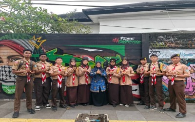 Semangat Pramuka, Semangat Pemuda: Perwakilan MAN 1 Kota Sukabumi Hadiri Upacara Sumpah Pemuda di Plaza Pemda