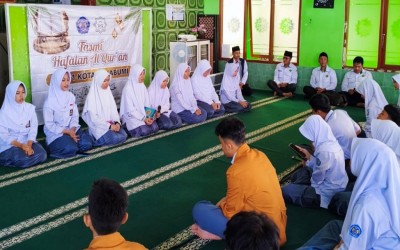 Tasmi' Al-Qur'an MAN 1 Kota Sukabumi: Melatih Mental, Menjaga Hafalan, Meraih Keberkahan