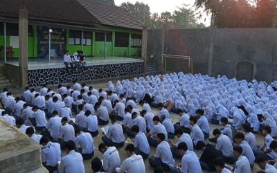 20 Menit Bermakna, MAN 1 Kota Sukabumi Tumbuhkan Generasi Gemar Membaca