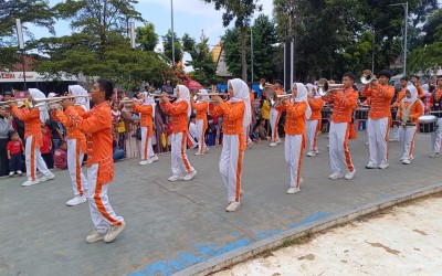 Harmoni dan Dedikasi di MAN1KSi: Gita Suara Alnesa Sukses Kawal Upacara HAB Kemenag ke-80