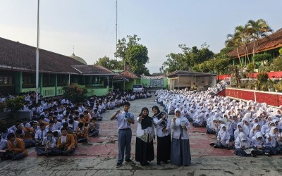 MAN 1 Kota Sukabumi Gelar Kegiatan Pembiasaan Literasi: Bangun Semangat Membaca dan Cinta Sastra di Kalangan Siswa