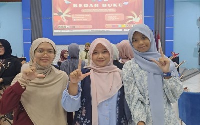 Bangun Budaya Literasi, MAN 1 Kota Sukabumi Hadiri Bedah Buku Nasional di UMMI