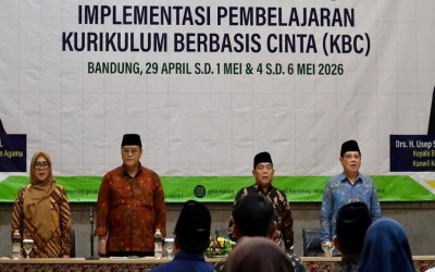Menuju Madrasah Ramah dan Inspiratif: MAN 1 Kota Sukabumi Ikuti Bimtek KBC di Bandung