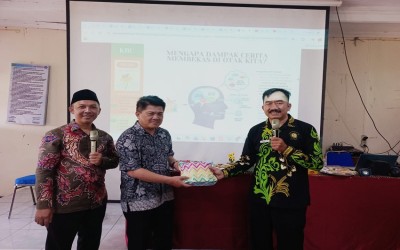 Pengawas Madrasah Jadi Narasumber Workshop Modul Ajar Kurikulum Berbasis Cinta di MAN 1 Kota Sukabumi