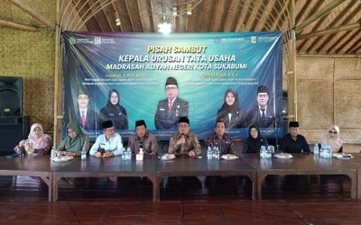 Meneguhkan Nilai IHSAN, MAN 1 Kota Sukabumi Gelar Pisah Sambut Kepala Tata Usaha