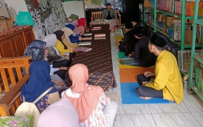 Mengawali Hari dengan Tilawah dan Tausiyah, MAN 1 Kota Sukabumi Laksanakan JIMAT MAN1KSi