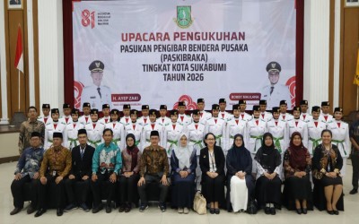 Kepala MAN 1 Kota Sukabumi Hadiri Pengukuhan Paskibraka, Apresiasi Prestasi Gemilang Siswa di Tingkat Kota